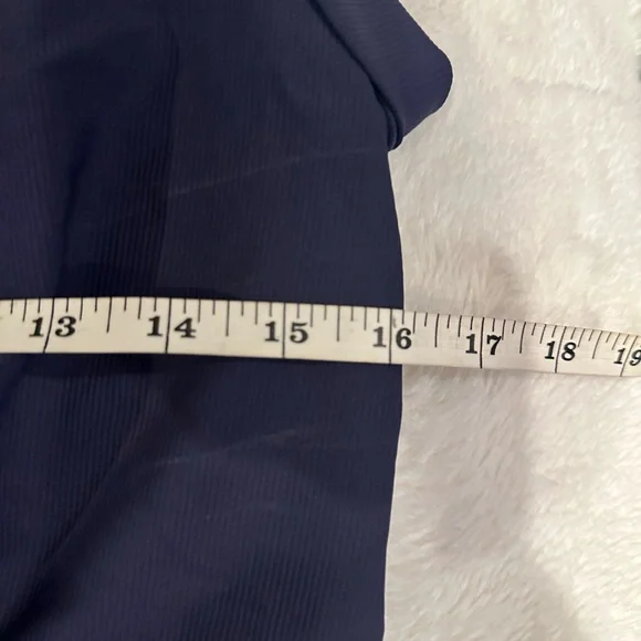 Halara Navy Half workout tank - Picture 5 of 5